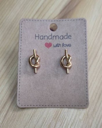 8  σκουλαρικια κομπος (1)